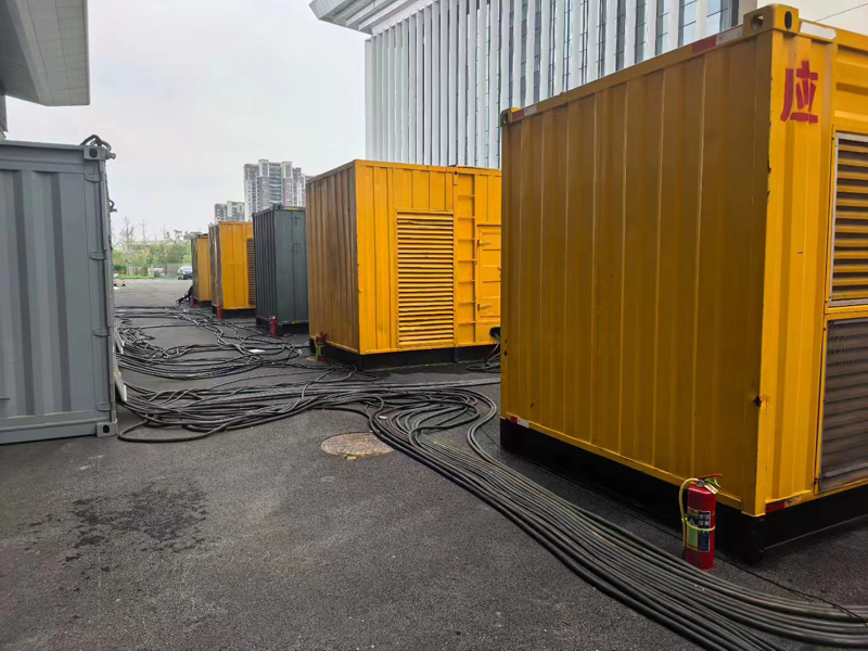 开远不同季节柴油发电机组保养有哪些注意事项?